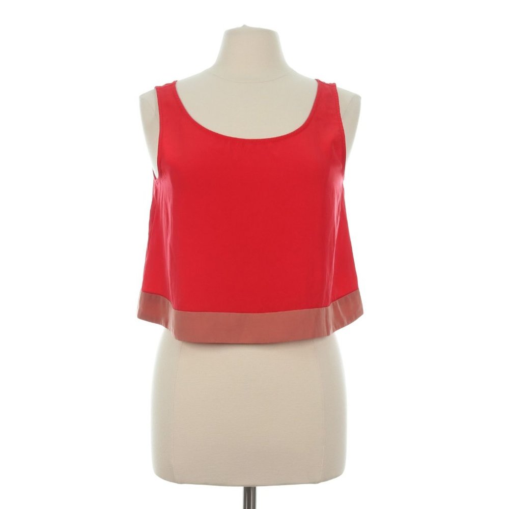 BB Dakota Women's Red Cropped Sleeveless Tank Top